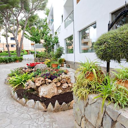 Petit Garden Hotel By Flacalco Cala Ratjada  Exterior photo